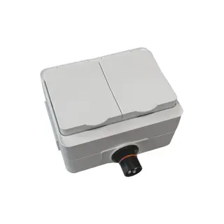 DEFA PLUGIN dobbelt uttak 230V AC, hvit