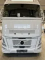 Fjernlyspakke med OZZ XB1 P27" (hvit) for Volvo FH Aero