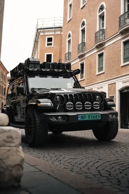 OZZ XR2 P fjernlys 7" Sort 16 LED m/parklys 7200 lumen 