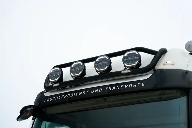 OZZ XR3 P9" fjernlys m/varsellys Sort 16 LED, parklys, 15000 lumen, R65 