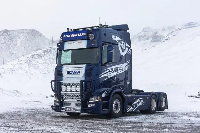 OZZ XR3 P9" fjernlys Helhvit 16 LED, parklys, 15000 lumen 