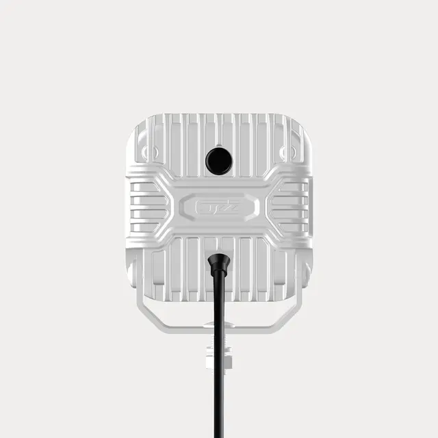 OZZ SQR 5" fjernlys Hvit m/hvitt eller oransje parklys 