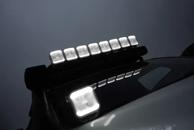 OZZ SQR 5" fjernlys Hvit m/hvitt eller oransje parklys 