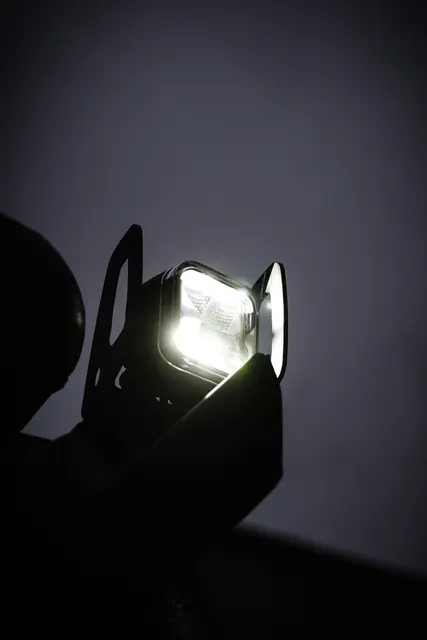 OZZ SQR 3" arbeidslys Sort m/varsellys R65 