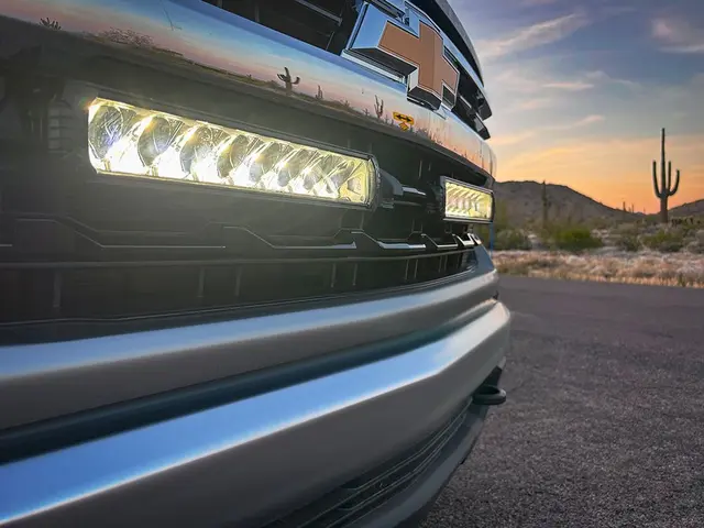 LAZER Chevrolet Silverado 1500 LT 2022-> Grillkit med 2x Triple-R 1000 Elite 