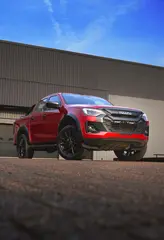 LAZER Isuzu D-Max 2025-&gt; Grillkit med 2 stk. Linear-6 Elite