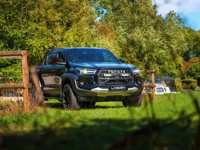LAZER Toyota Hilux GR Sport 2024+ Grillkit 