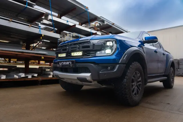 Ford Ranger (2023+) - Grillkit inkludert 2x Triple-R 850 Elite 