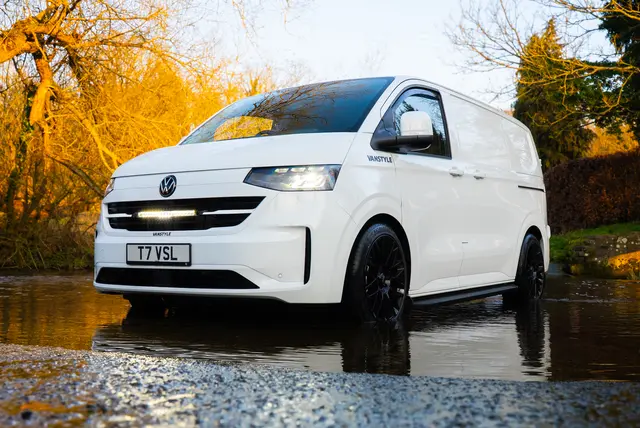 LAZER VW Transporter T7 (2025->) Grillkit med Glide Elite 52cm 