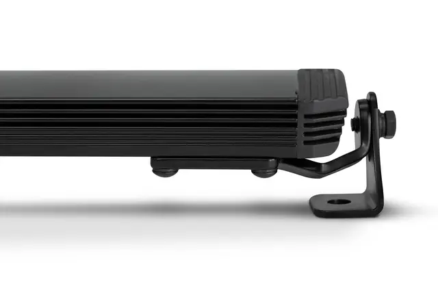 Fjernlyspakke med LAZER Glide Elite, brakett og ledningsnett 