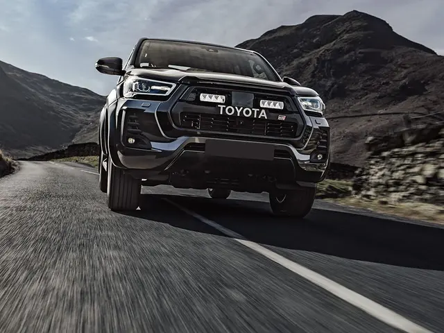 LAZER Grill-braketter f/ Toyota Hilux GR Sport 2022-2024 