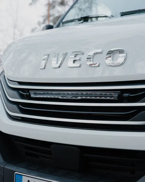 LAZER Grill-braketter til Iveco Daily 2024-> 