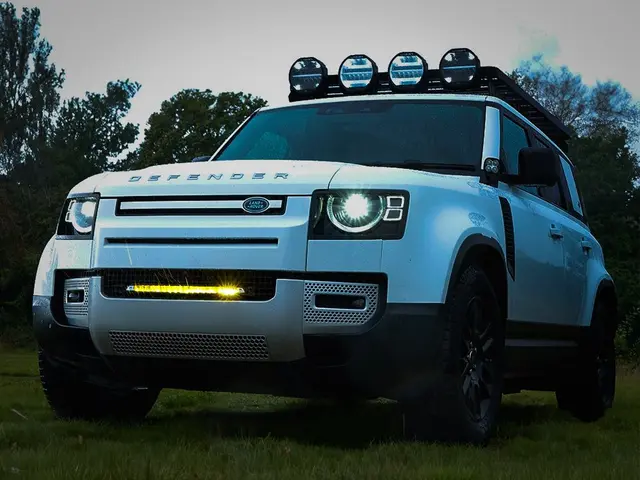 LAZER LINEAR18 ELITE+ fjernlys LED-bar 532mm,18 LED fjernlys m/gult og hvit lys 