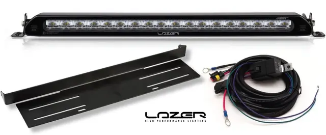 Universal fjernlyspakke med LAZER Linear 18, skiltbrakett og ledningsnett 