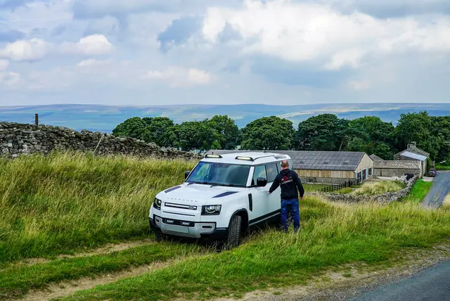 LAZER Roof pods til Land Rover Defender (2020->) for 2xLinear 12 