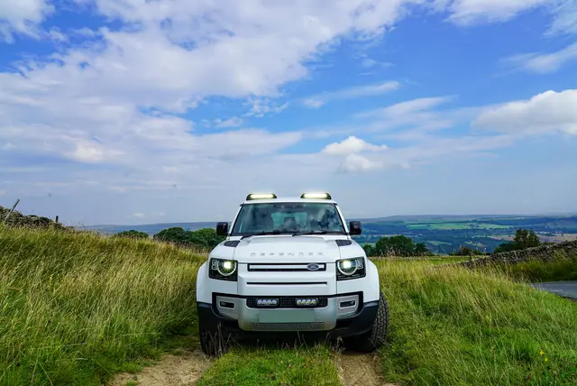 LAZER Roof pods til Land Rover Defender (2020->) for 2xLinear 12 